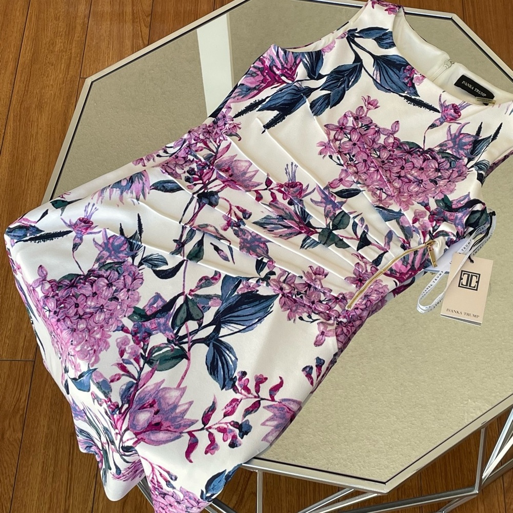 *RARE* Ivanka Trump - Floral Midi Dress -Size 2 - NWT